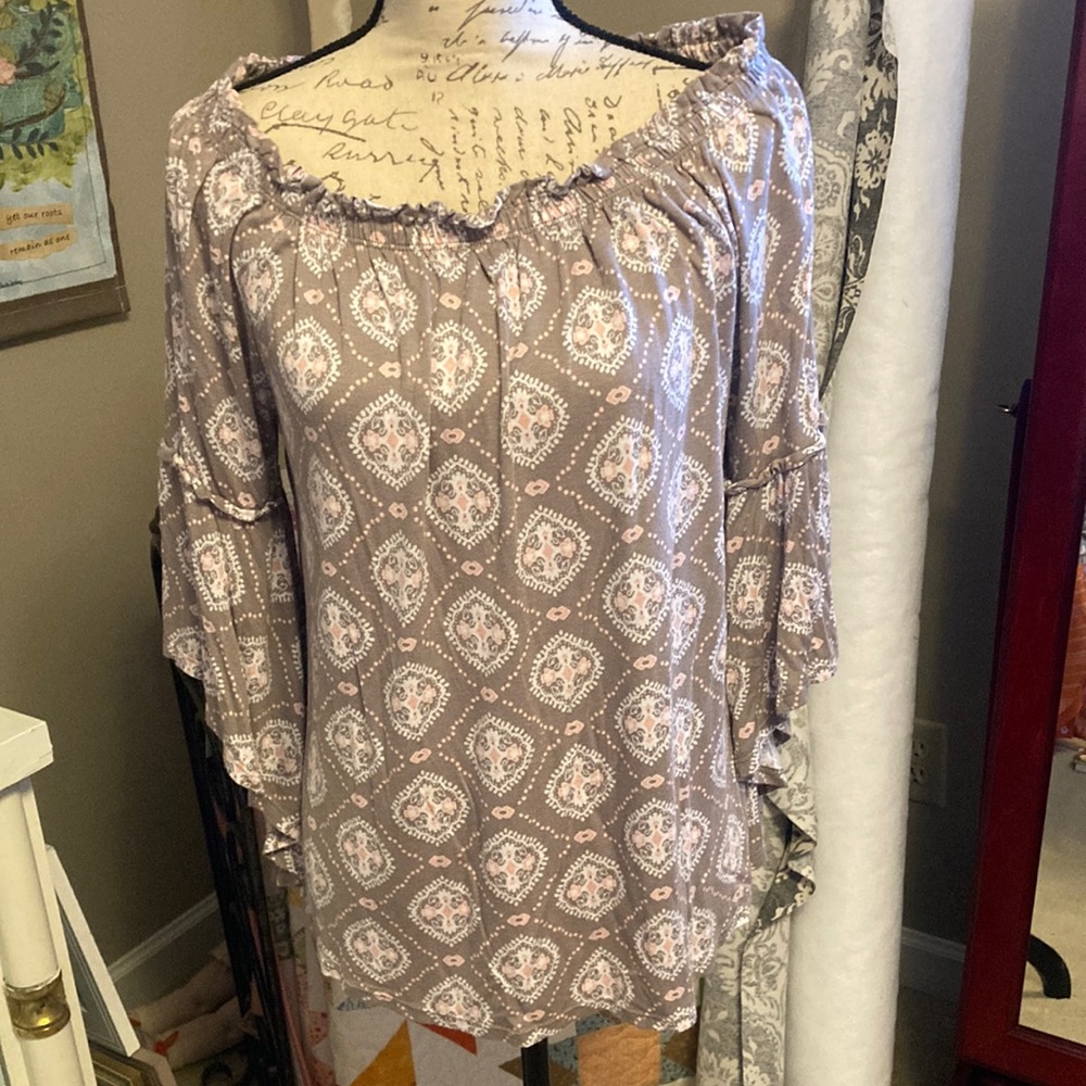 Cute Top size Medium